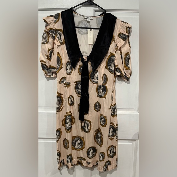 Maeve Satin Portrait Front-Tie Mini Dress | size M - Picture 4 of 8